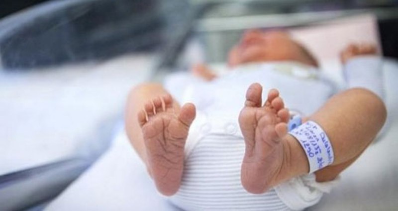 ΛΕΜΕΣΟΣ-ΕΓΚΑΤΑΛΕΙΨΗ ΒΡΕΦΟΥΣ: Ήταν καλυμμένο με πετσέτα το νεογέννητο αγοράκι – Πάλεψε για τη ζωή του και τα κατάφερε ο μικρούλης – Χαίρει άκρας υγείας