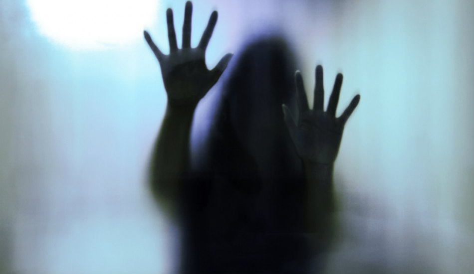 ΠΑΦΟΣ: Νεαρή κατήγγειλε τον Λεμεσιανό πρώην της για βιασμό και ληστεία – Τον αναζητεί η Αστυνομία